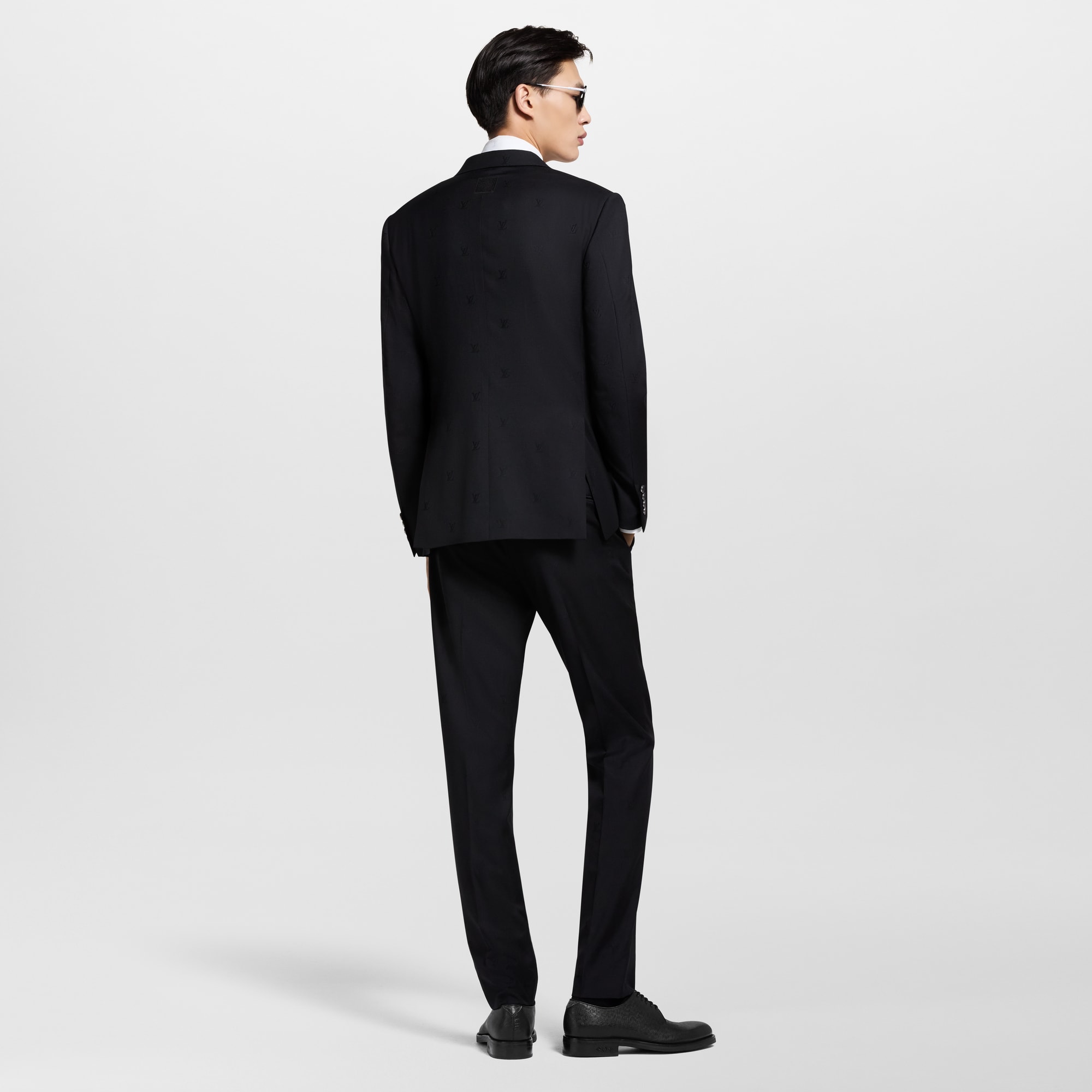 ルイヴィトン スーツ ネイビー（紺）系 Louis Vuitton(ルイヴィトン) スーツ(メンズ